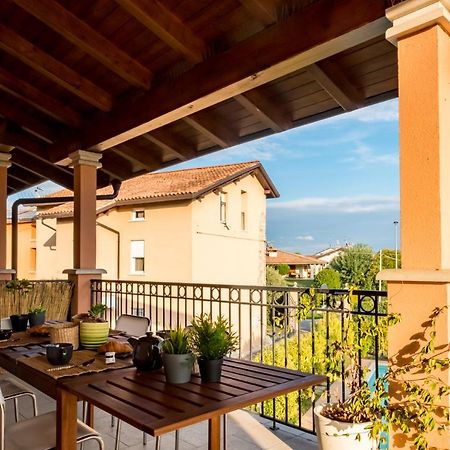 Residenza Oleandro Appartement Desenzano del Garda Buitenkant foto