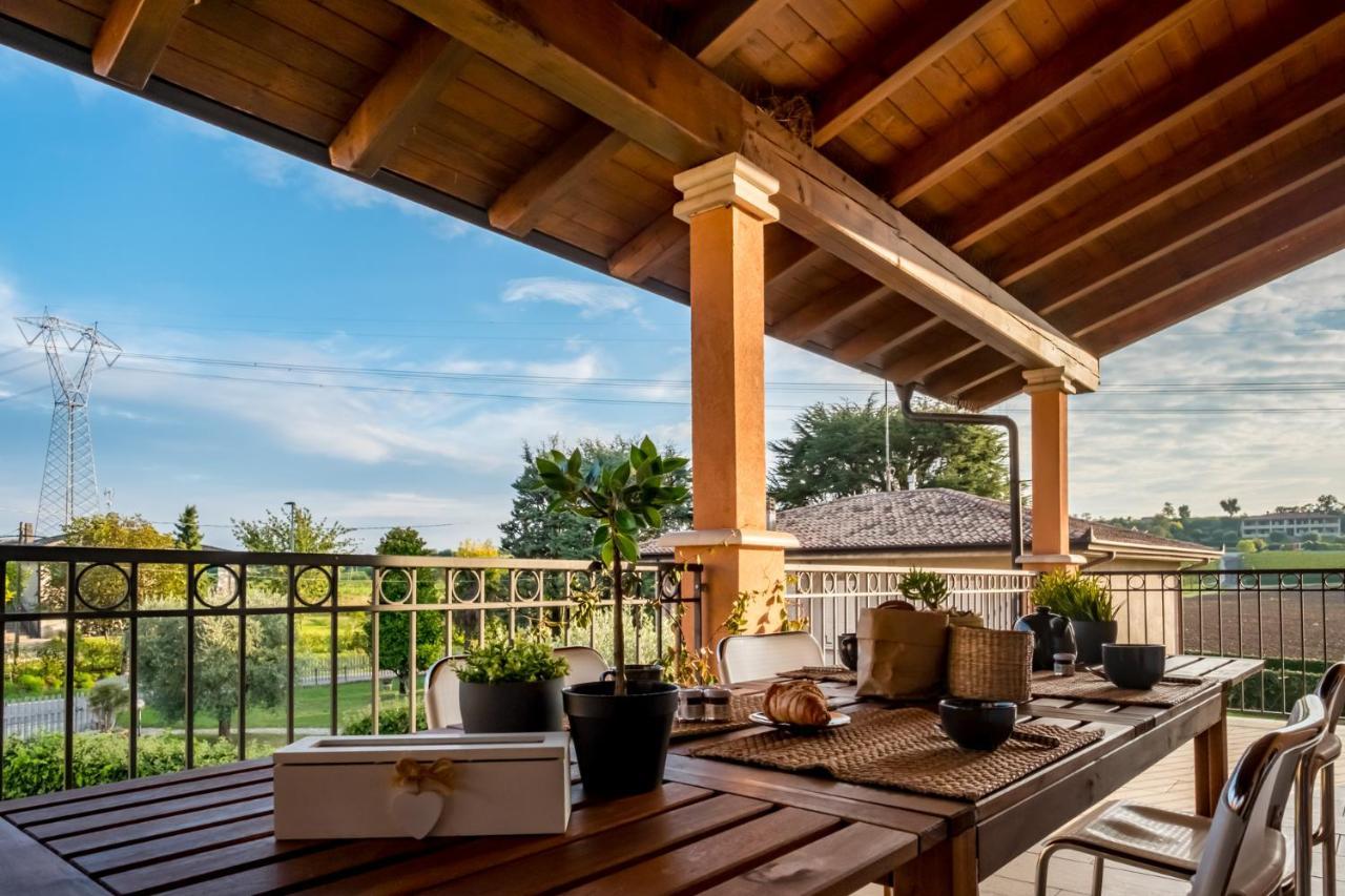 Residenza Oleandro Appartement Desenzano del Garda Buitenkant foto