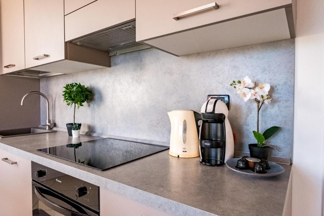 Residenza Oleandro Appartement Desenzano del Garda Buitenkant foto